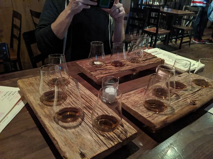 American Whiskey - Midtown Picture 7