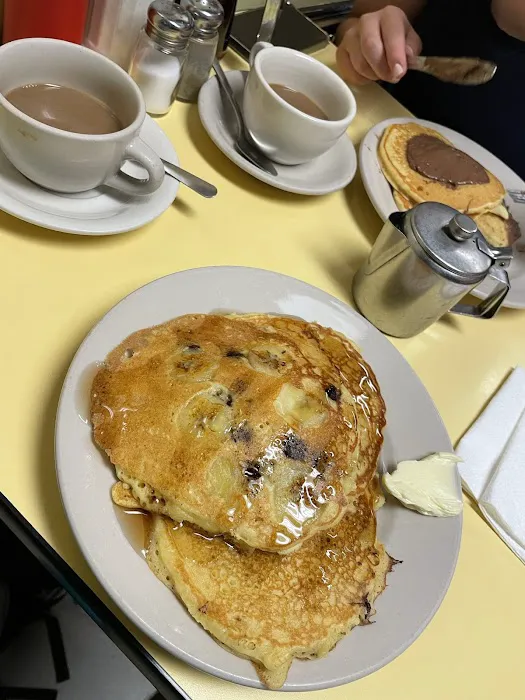 Johny's Luncheonette Picture 5