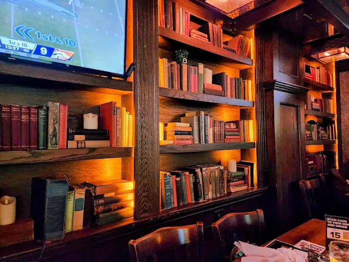 Crompton Ale House Picture 9