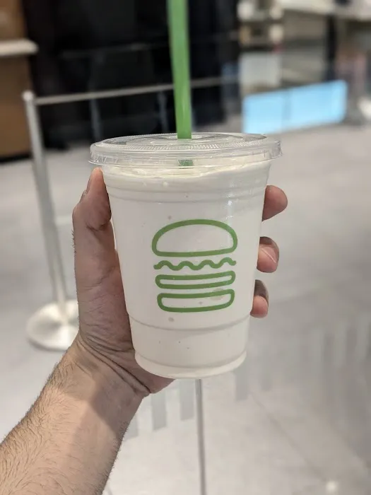 Shake Shack Hudson Yards Picture 5
