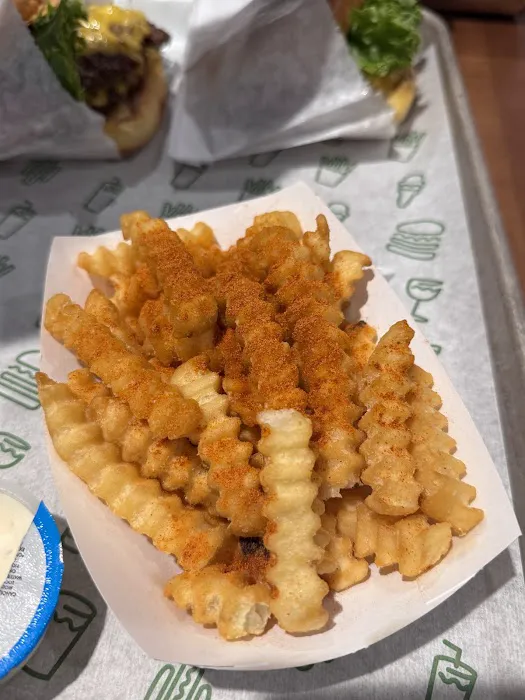 Shake Shack Hudson Yards Picture 6
