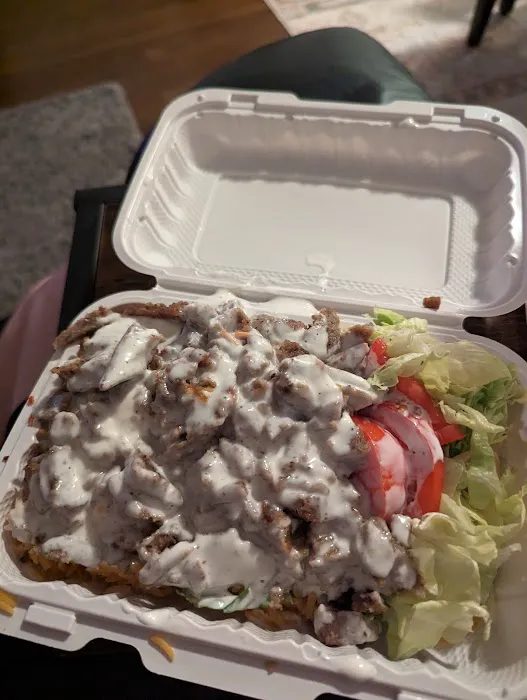 Bellevue Truck (Halal Food) Picture 4