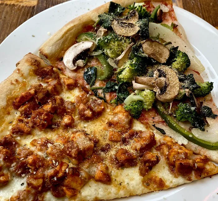 NYC PIZZA KITCHEN Picture 8