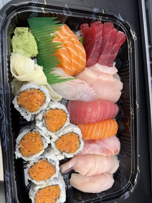 Blue Mountain (Sushi, Bar&Lounge) Picture 4