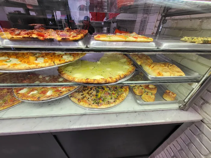 Marinara Pizza Picture 5