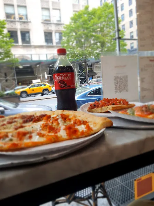 Marinara Pizza Picture 4