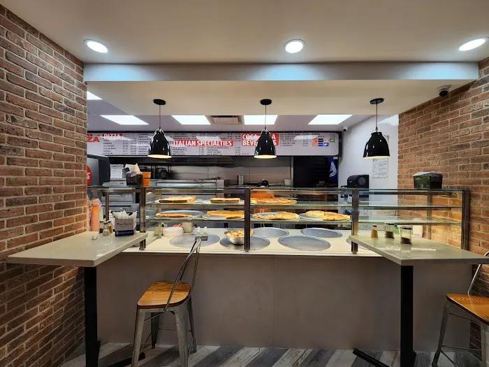 Rosa's Pizza Picture 6