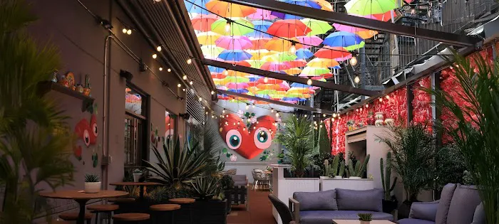 El Lugar Cantina Picture 5