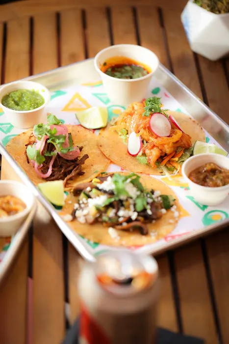 El Lugar Cantina Picture 2