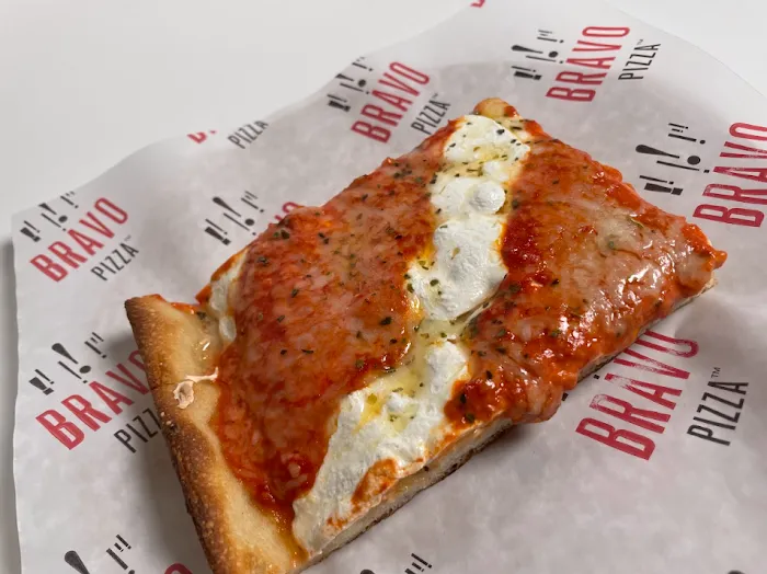 Bravo Pizza Picture 10