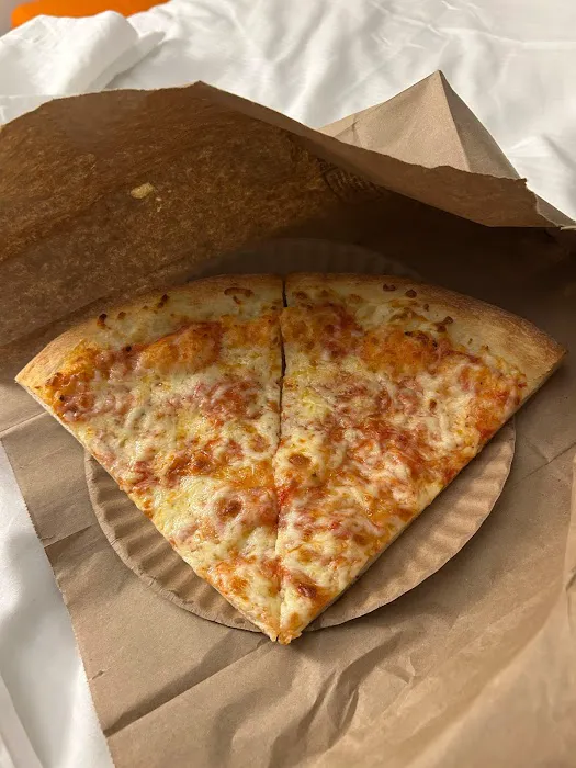 Rony's Fresh Pizza Picture 3