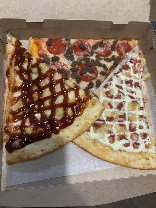 Rony's Fresh Pizza Picture 2