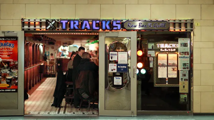 Tracks Picture 4
