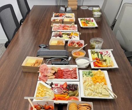 HappyBoards Cheese & Charcuterie