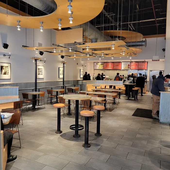 Chipotle Mexican Grill Picture 1