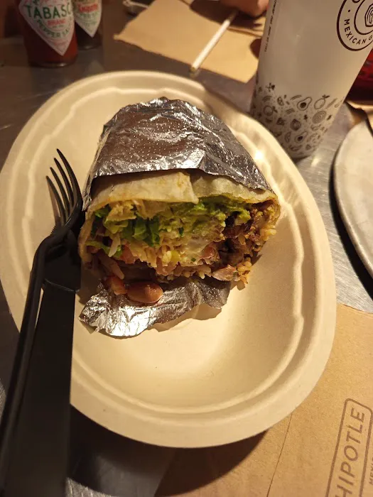 Chipotle Mexican Grill Picture 6