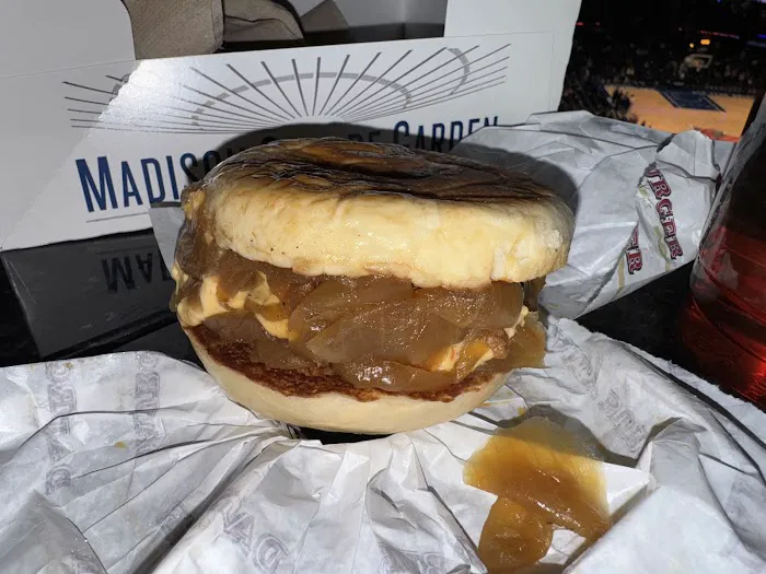 Daily Burger Picture 9
