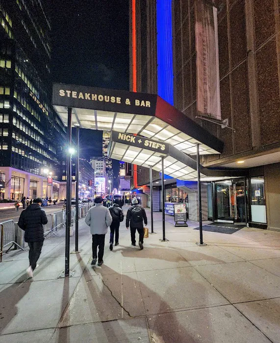 Nick + Stef's Steakhouse Picture 9