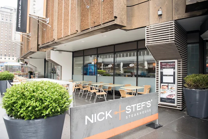 Nick + Stef's Steakhouse Picture 4