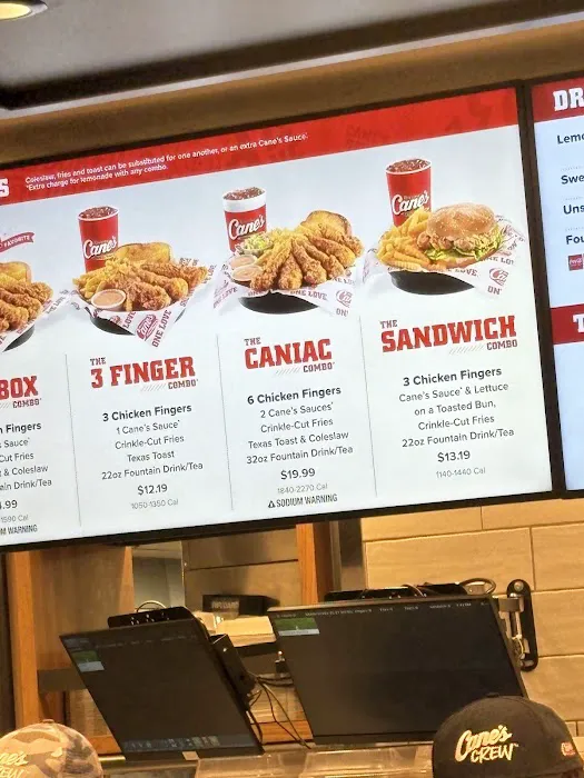 Raising Cane's Chicken Fingers Picture 6