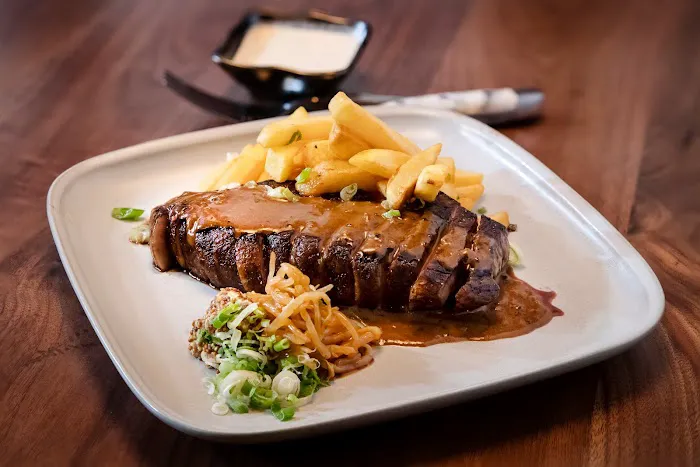 Blue Ribbon Sushi & Steak Picture 2