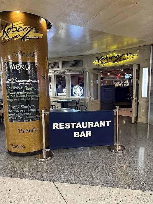 Kabooz's Bar & Grill Picture 2