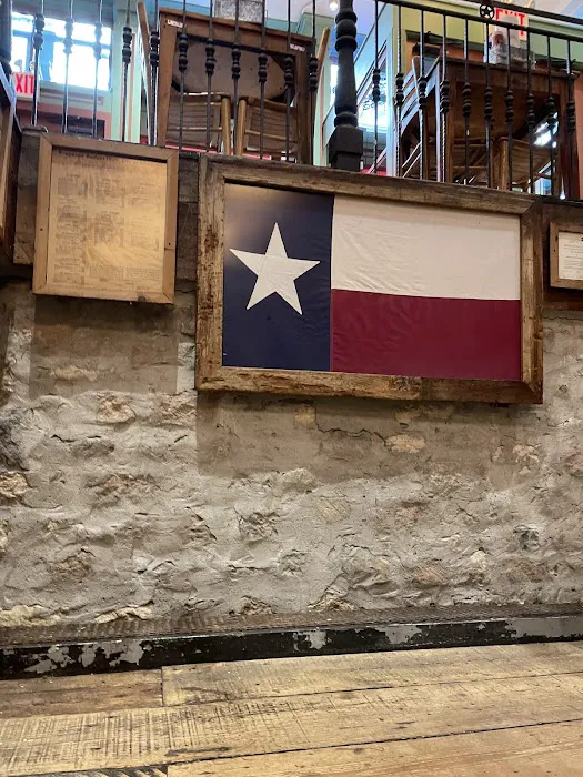 Hill Country Barbecue Market Picture 7