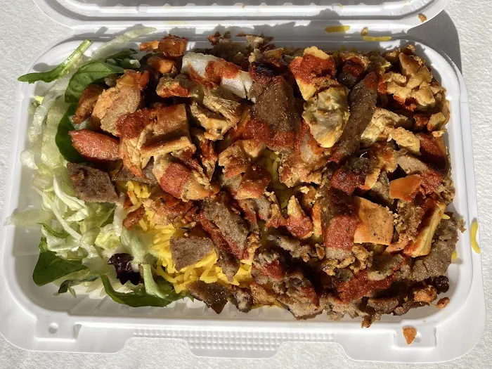 NYC Halal Food Truck Picture 4