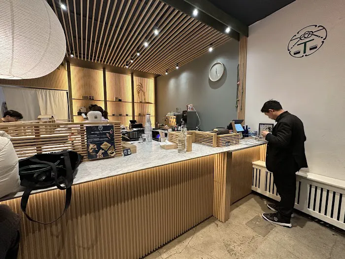 Tokuyamatcha & Onigirazu Bar Picture 7