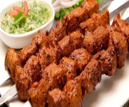 Authentic curry & tandoori place