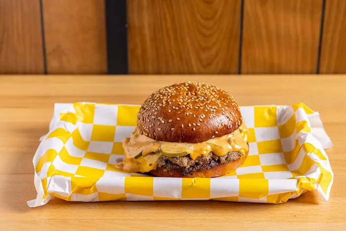 Bareburger Smash Club Picture 5