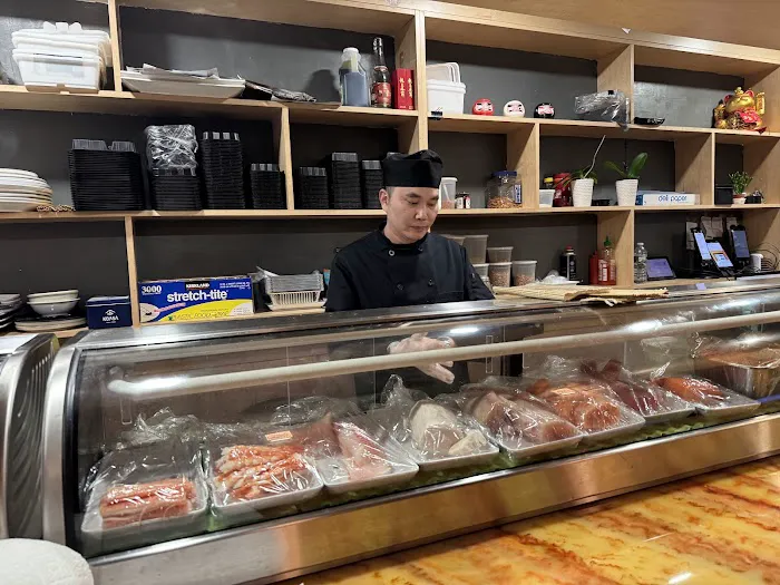 New M & J Asian Cuisine Picture 4