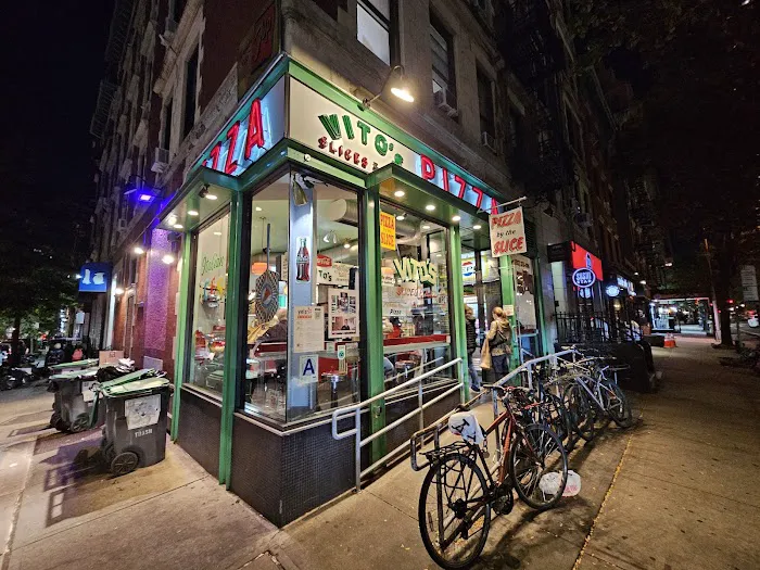 Vito's Slices and Ices Picture 9