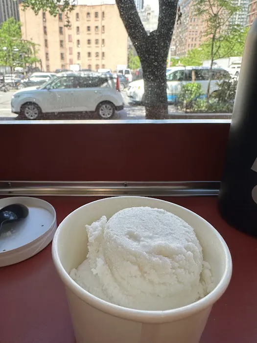 Vito's Slices and Ices Picture 10