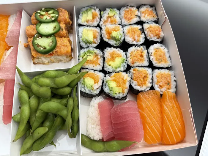 Happy Tuna Sushi & Crispy Rice Picture 4