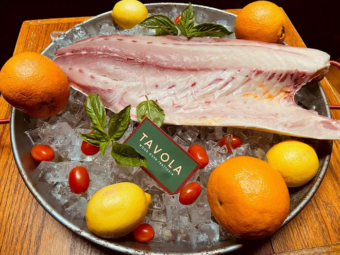 Tavola Hells Kitchen Picture 7