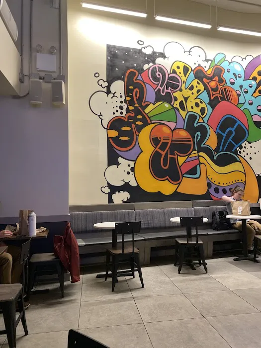 Taco Bell Cantina Picture 5