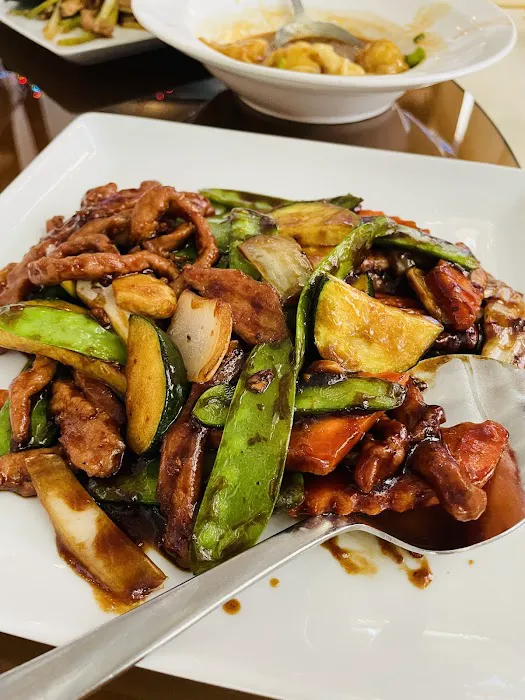 Chef Yu Picture 4