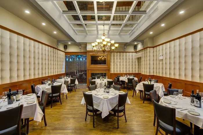 Rocco Steakhouse Picture 1
