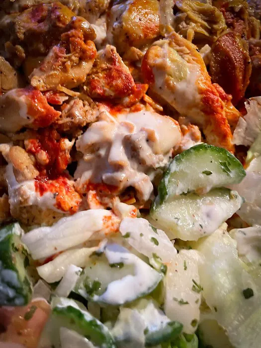 WHITE & HOT Halal Food Truck Picture 7