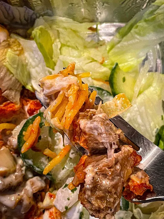 WHITE & HOT Halal Food Truck Picture 10