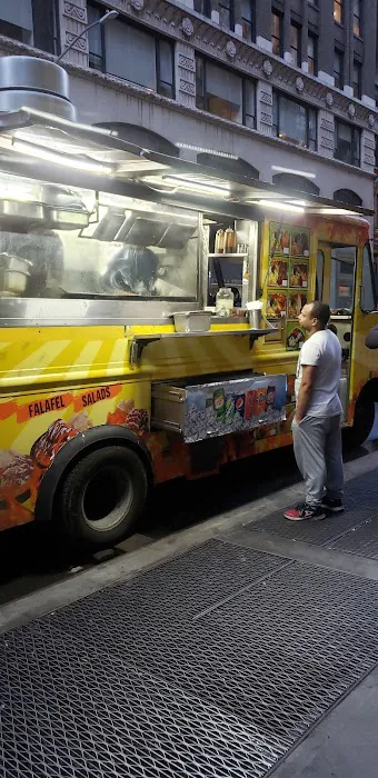 Halal Gyro Picture 10