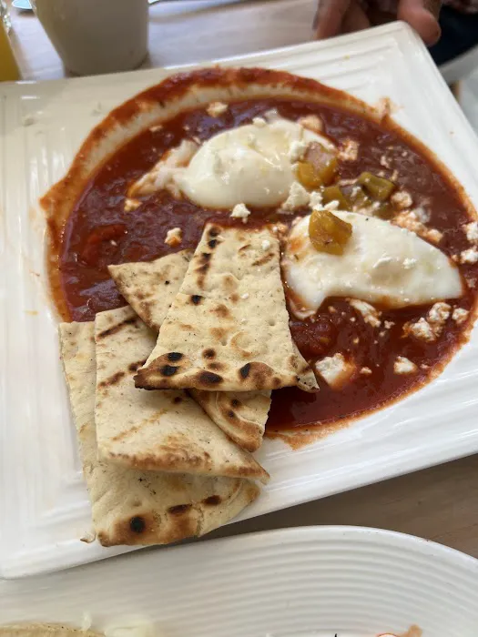 Meze Mazi Picture 9