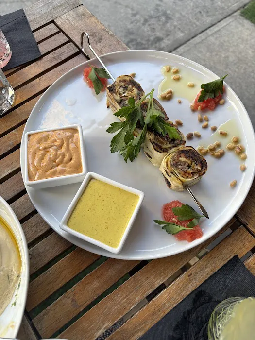 Hummus Kitchen Picture 7