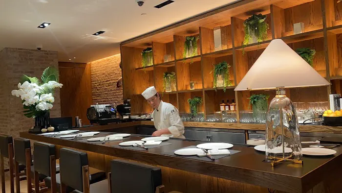 Domo omakase Picture 2