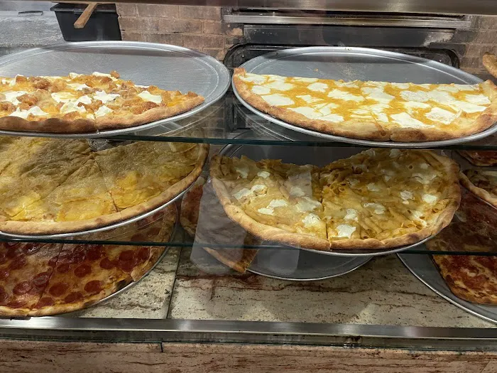 Rocky's Pizzeria Picture 5