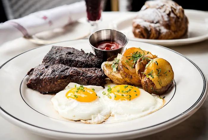Steak Frites Bistro Picture 2