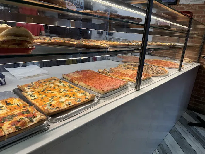 Rose's Pizza Picture 1