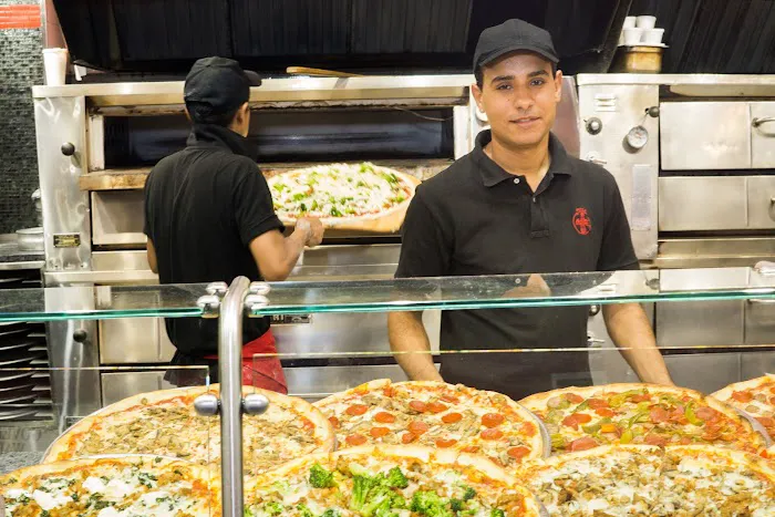 Rose's Pizza Picture 7