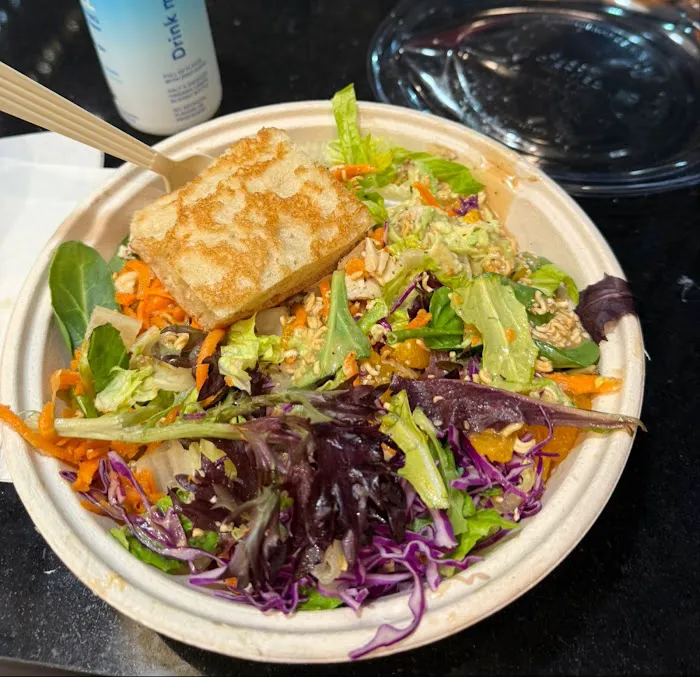Soma Salads Picture 6